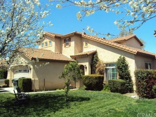 1861 Whispering Bells Rd, San Jacinto, CA 92582-2739