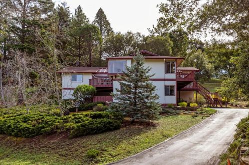 27272 Byrne Park Ln, Los Altos, CA 94022-4324