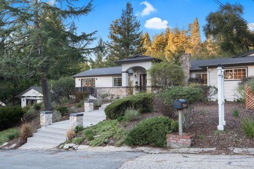 23353 Deerfield Rd, Los Gatos, CA 95033-9218