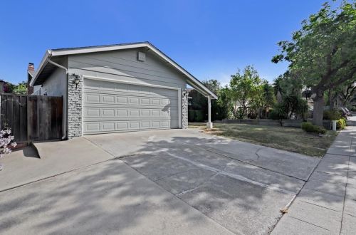 1923 Big Bend Dr, Milpitas, CA 95035-6603