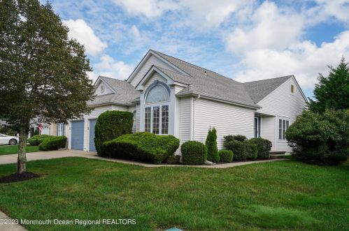 11 Penny Ln, Jackson Twp, NJ 08527-3971