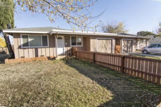 2801 Shasta View Dr, Redding, CA 96002-1662
