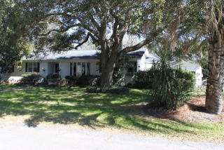 209 Cynthia Ln, Charleston, SC 29407-7607