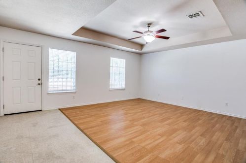 4023 1st St, Fort Worth TX  76111-7002 exterior