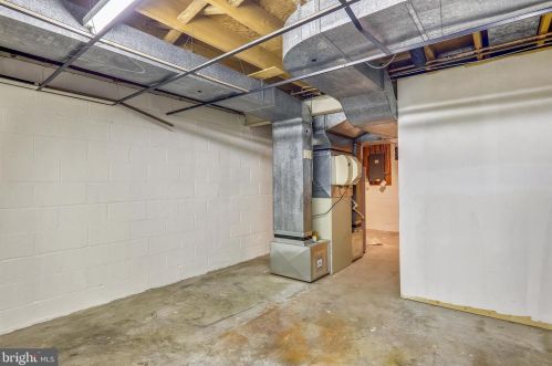 14120 Rippling Brk Dr, Silver Spring MD 20906-2302 exterior