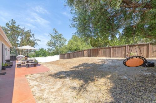29885 Camino Del Sol Dr, Temecula CA  92592-2114 exterior