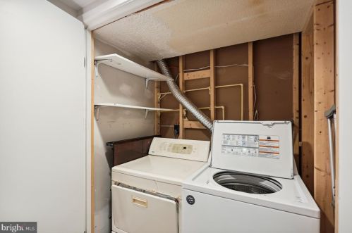 5 London Brg Ct, Silver Spring MD 20906-5713 exterior