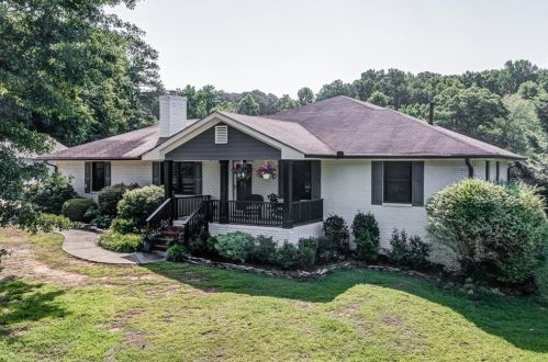 560 Old Lathemtown Rd, Holly Springs, GA 30115-7016