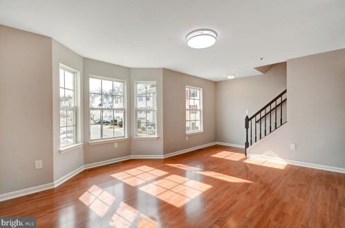 8867 Goose Landing Cir, Columbia MD  21045-2171 exterior