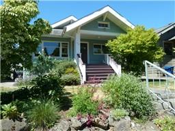 3123 35th Ave, Seattle, WA 98144-6129