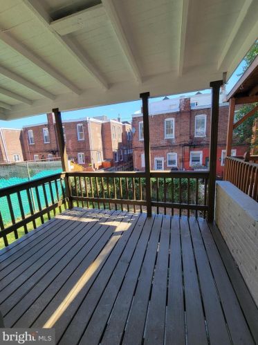 605 64 St, Philadelphia PA 19139-1004 exterior