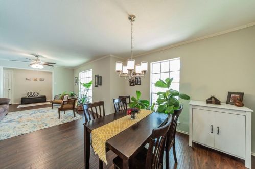 4128 Alicante Ave, Fort Worth TX  76133-5561 exterior