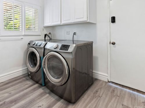 2009 Williams St, Santa Ana CA 92705-7841 exterior