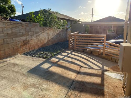 728 21 Ave, Honolulu HI  96816-4516 exterior