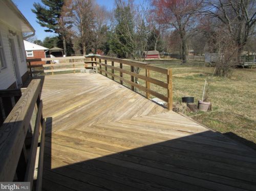 2130 Briggs Chaney Rd, Silver Spring MD 20905-4506 exterior