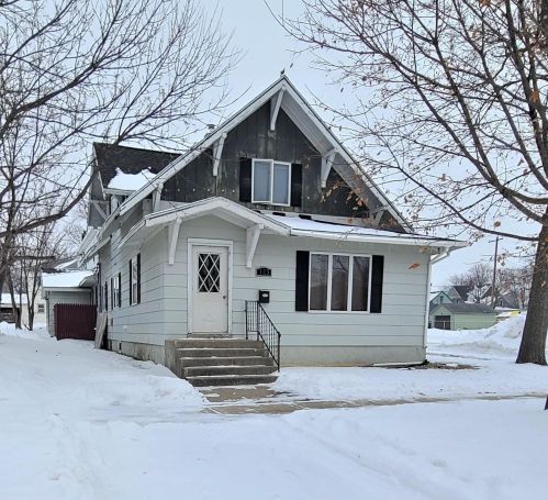 123 2nd Ave, Pipestone, MN 56164-1683
