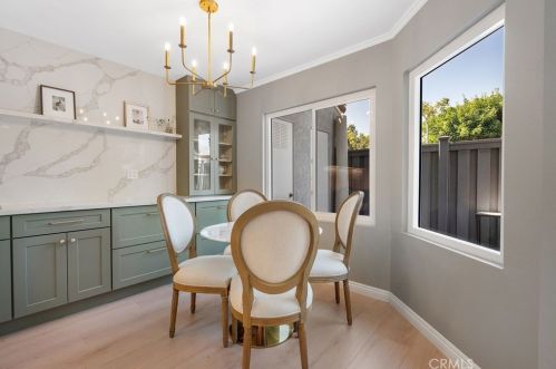 431 Tangelo, Irvine CA  92618-4483 exterior