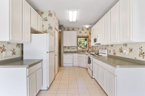 1938 111th Ave, Minneapolis MN  55449-5355 exterior