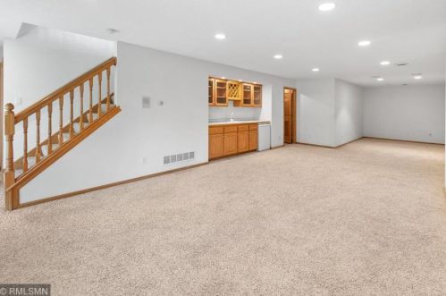 4211 Bristol Run, Saint Paul MN  55126-1410 exterior