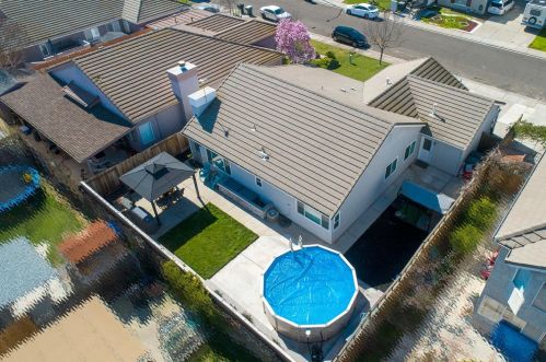 3324 Twin Brook Ct, Modesto, CA 95355-9681