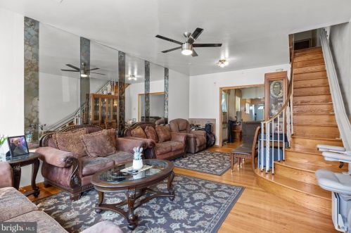 1739 16th St, Philadelphia PA  19121-3203 exterior