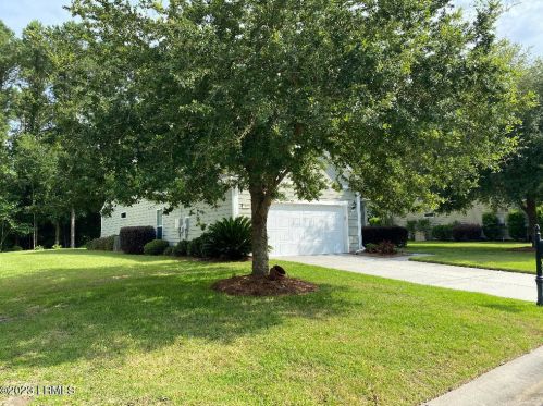 6 Greatwood Dr, Bluffton, SC 29910-9328