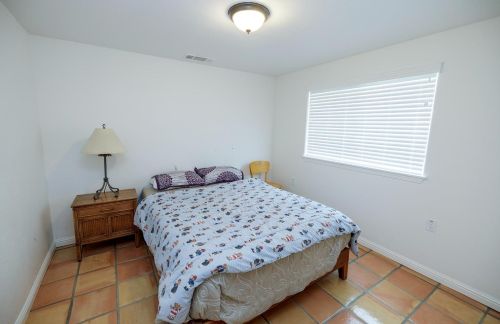 1267 Canal Dr, Turlock CA  95380-4159 exterior