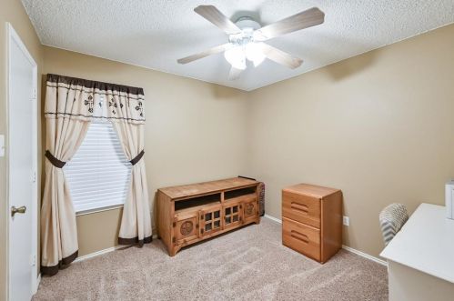 533 Mockingbird Dr, Midlothian TX  76063-1533 exterior