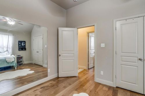 405 Sterling Dr, Fort Worth TX  76126-2461 exterior