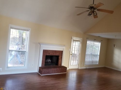 331 Grand Oaks Ct, Stockbridge GA  30281 exterior