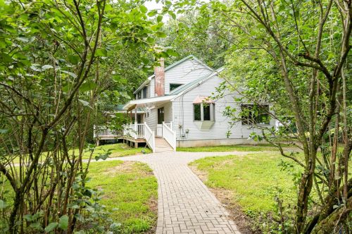 70 Aloma Rd, Wakefield, NH 03830-3466