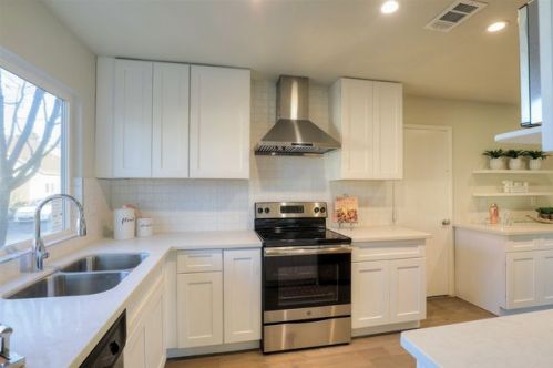 4824 Eagle Way, Concord, CA 94521-2911