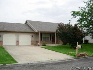612 Edmar St, Smithton, IL 62285-3043