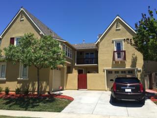 1114 Regatta Pt, Rodeo, CA 94547-2607