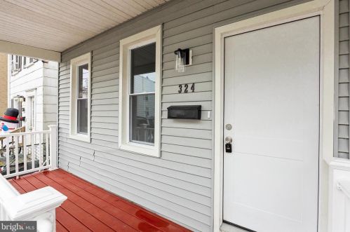 324 Morris St, Gloucester, NJ 08030-1447