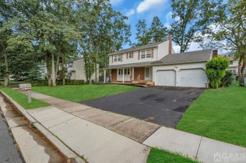 41 Meredith Rd, Piscataway NJ  08854-5419 exterior