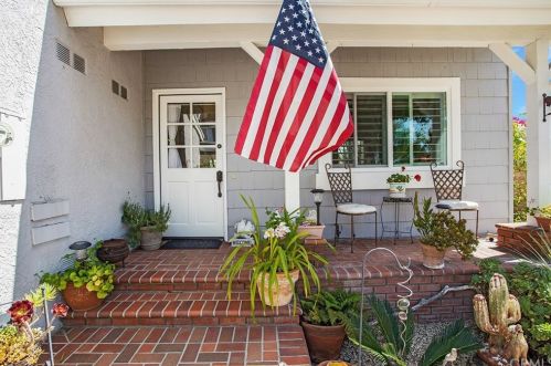 14 Capstone, Irvine, CA 92606-7655