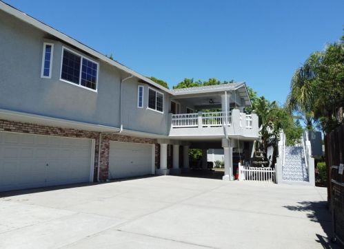 610 Walnut St, Valley Home, CA 95361-2928