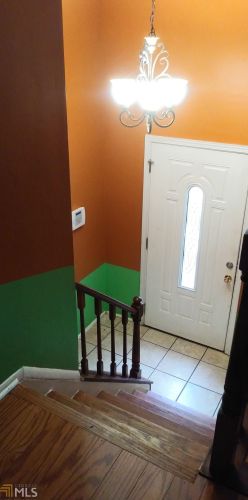 4715 White Oak Trl, Stone Mountain, GA 30088-3006