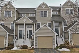 64 Reed Dr, Manchester, NH 03110-6869