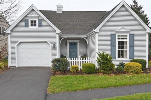 4 Azalea Ct, Farmington, CT 06032-2037