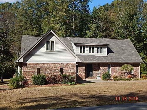 511 Meadowlane Dr, Centralgrove, MS 39730-2223