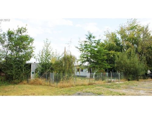 914 Robert St, Haines, OR 97833-2518