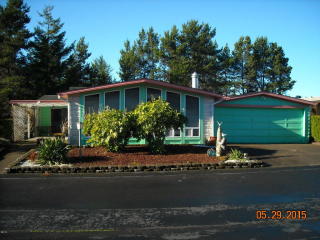 3223 Douglas St, Newport OR  97365-2938 exterior
