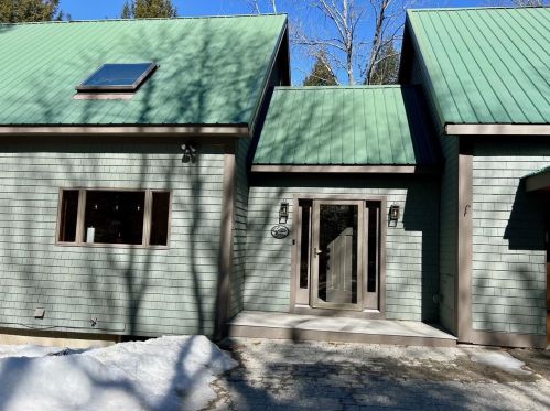 20 Perry Trl, Rome, ME 04963-4253