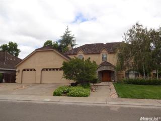 2315 Grenoble Dr, Lodi, CA 95242-9141