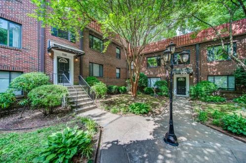 702 Argonne Ave, Atlanta GA  30308-2027 exterior