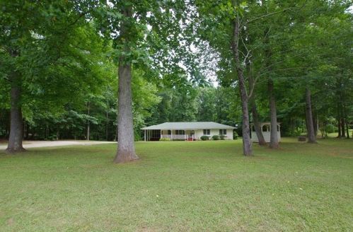 343 Hemphill Rd, Stockbridge GA  30281-2827 exterior