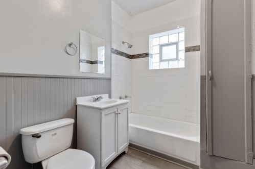 723 Trumbull Ave, Chicago, IL 60624-1458