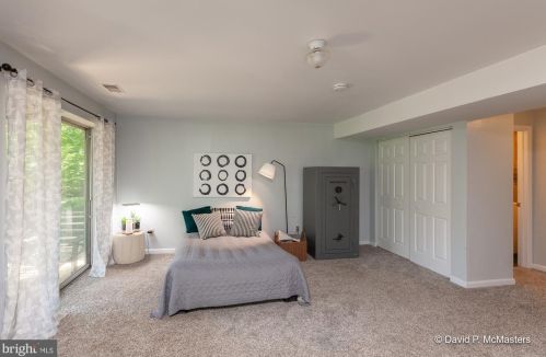 423 Shannondale Rd, Harpers Ferry WV 25425-4564 exterior